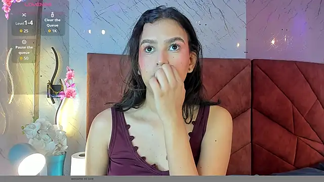 Alanna Lima online show from May 23, 2:32 am