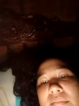 almacalida online show from February 17, 10:29 pm