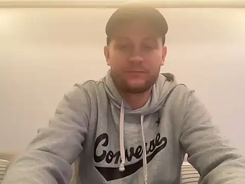 LubasOriginMen online show from February 6, 1:40 pm