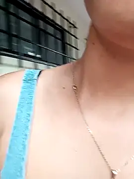 MiaSantana  online show from April 14, 10:59 pm