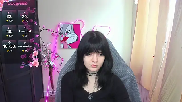 Snapshot of Emma_Darkkk chatting on February 7, 5:48 am Emma Darkkk online show from February 7, 5:48 am