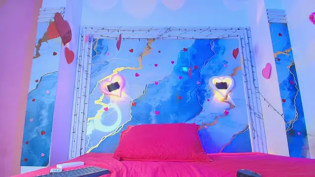 Snapshot of Eleanor_rigby5 chatting on February 27, 3:07 am Eleanor rigby5 online show from February 27, 3:07 am