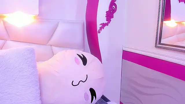 Keiry Paloma online show from March 19, 6:52 pm