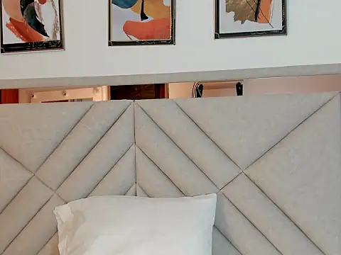 AmberQueen1 online show from February 7, 12:13 pm