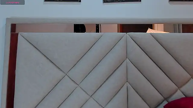 AmberQueen1 online show from February 2, 12:15 pm