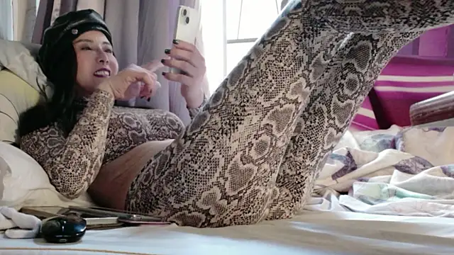 lenanane0126 online show from March 23, 7:08 am