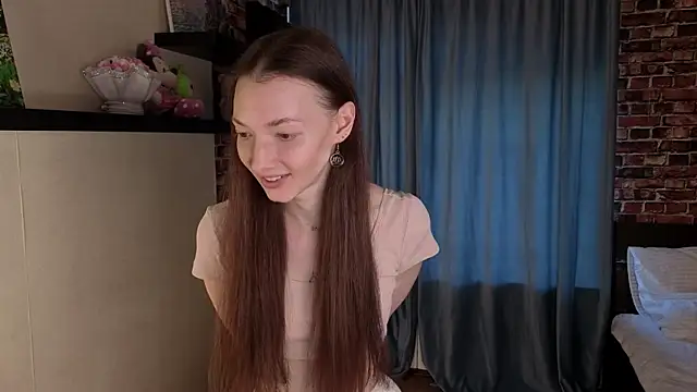 Lollyops online show from April 4, 2:07 am