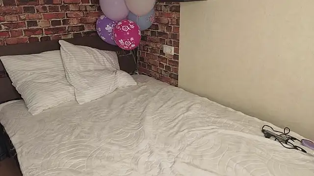 Lollyops online show from March 6, 2:17 am