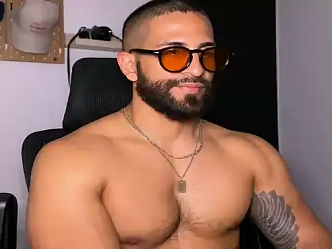 SamDornan51 online show from March 8, 3:10 am