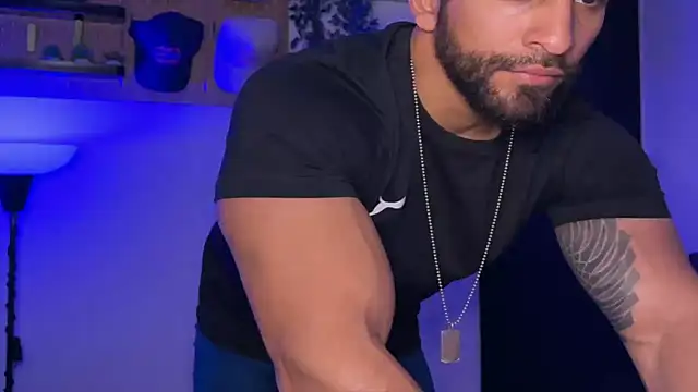 SamDornan51 online show from April 16, 2:12 am