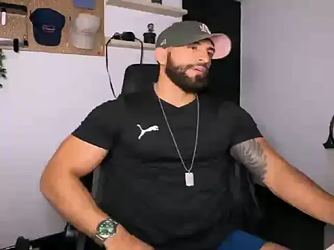 SamDornan51 online show from March 10, 12:14 am