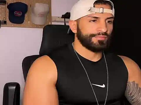 SamDornan51 online show from February 23, 1:07 am