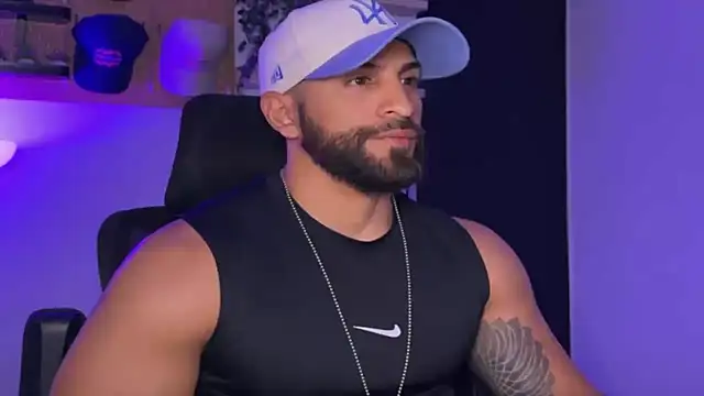 SamDornan51 online show from April 6, 1:45 am