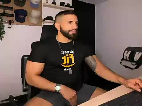 SamDornan51 online show from February 17, 12:41 am