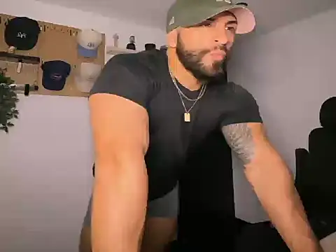 SamDornan51 online show from February 26, 12:54 am