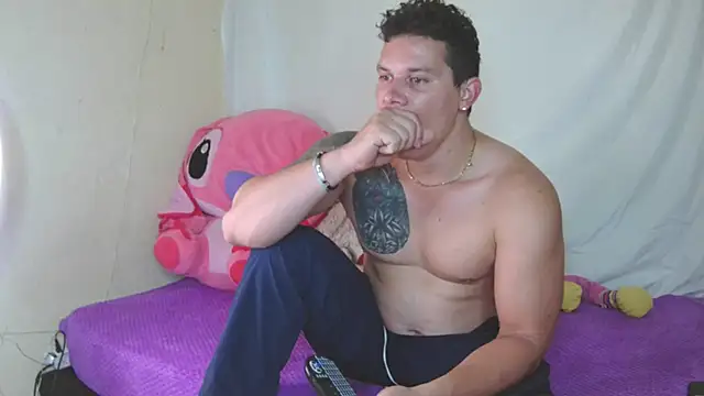 Eternalfuego online show from February 10, 5:39 am