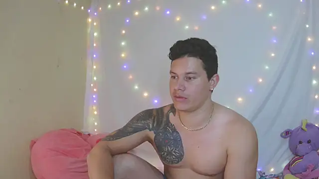 Eternalfuego online show from February 16, 4:55 am