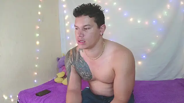 Eternalfuego online show from February 11, 6:57 am