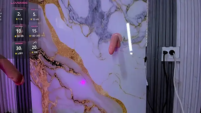 mlucreciasucker303av online show from March 17, 7:39 pm