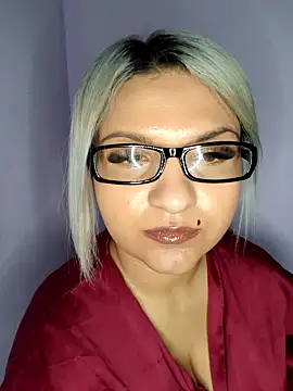 LollaHeart online show from February 8, 9:56 pm