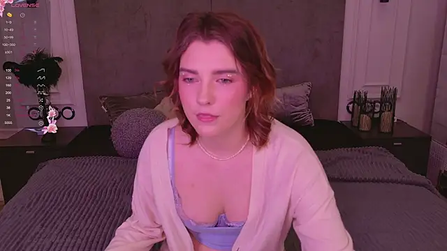 mmm  yes online show from March 12, 2:21 pm