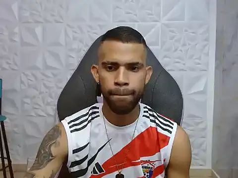 Snapshot of chacorta_ chatting on February 22, 3:24 pm chacorta online show from February 22, 3:24 pm