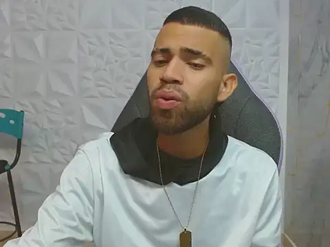 Snapshot of chacorta_ chatting on February 21, 1:02 pm chacorta online show from February 21, 1:02 pm