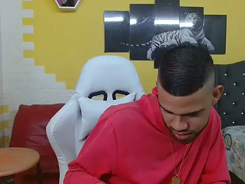 chacorta  online show from March 28, 1:23 pm