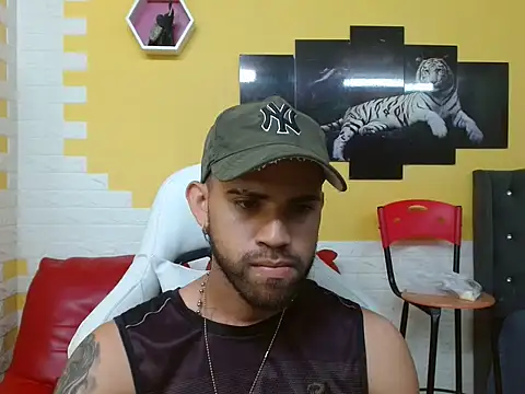 Snapshot of chacorta_ chatting on May 7, 1:21 am chacorta online show from May 7, 1:21 am