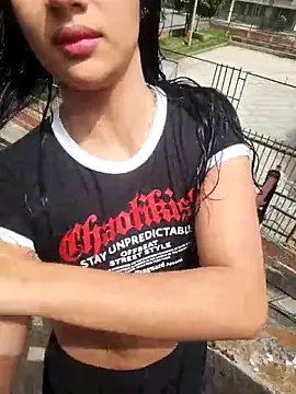 cynliu online show from April 18, 3:14 pm