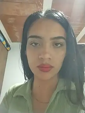 Snapshot of cynliu chatting on June 27, 12:05 am cynliu online show from June 27, 12:05 am