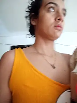 cynliu online show from April 14, 2:22 pm