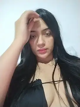Snapshot of cynliu chatting on June 17, 6:57 am cynliu online show from June 17, 6:57 am