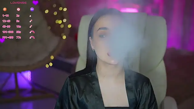 OliviaMoore  online show from March 15, 1:56 am