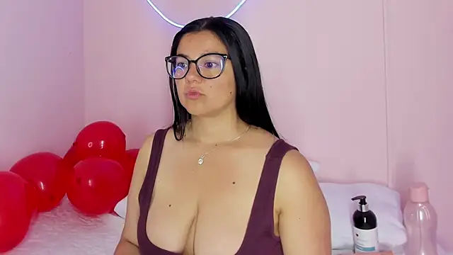 MiaFoxx149 online show from February 28, 3:11 pm