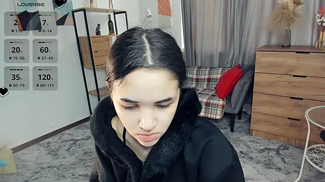 AvantgardAlone online show from February 28, 8:03 am