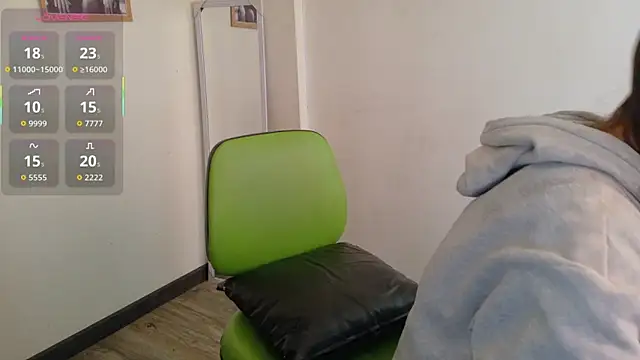 PaulaSantanaOf online show from February 21, 5:26 pm