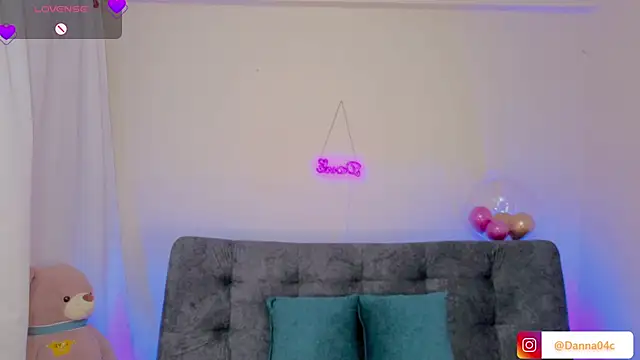 DannaCouper  online show from April 2, 3:41 pm