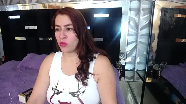 Alison-mar online show from April 30, 8:38 pm