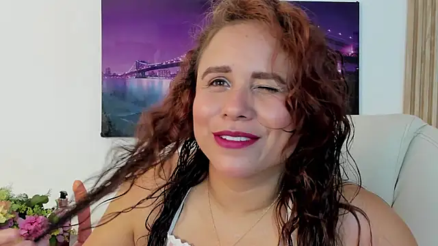 alennax online show from April 15, 12:32 pm