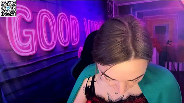 Vellora  online show from April 3, 10:27 pm