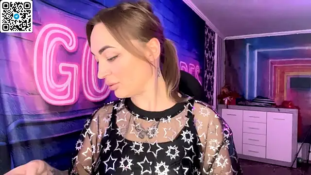 Vellora  online show from April 19, 11:00 am