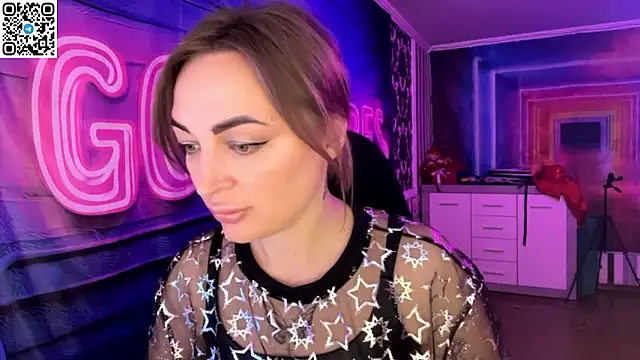 Vellora  online show from March 29, 8:05 am