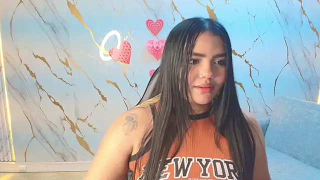 Snapshot of Berchy_tf chatting on February 24, 8:53 pm Berchy tf online show from February 24, 8:53 pm