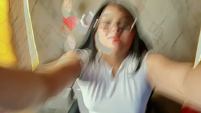 Snapshot of Berchy_tf chatting on February 15, 1:32 pm Berchy tf online show from February 15, 1:32 pm