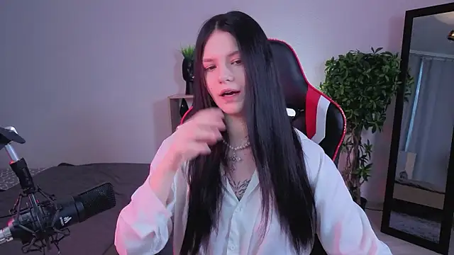 Snapshot of Maria_trend chatting on February 14, 2:50 pm Maria trend online show from February 14, 2:50 pm