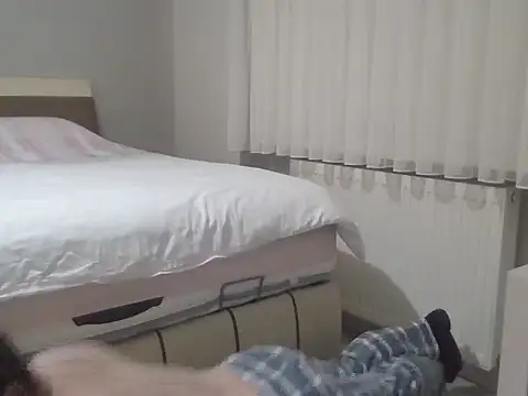 hessds34 online show from March 3, 6:59 pm