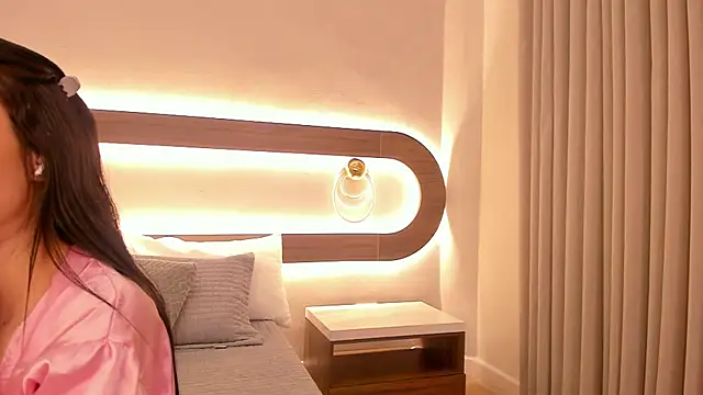 Violeta sum online show from April 8, 12:06 pm