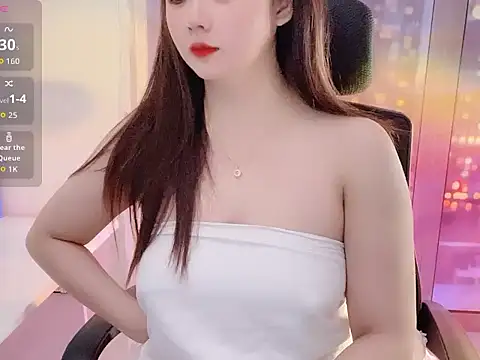 XiaBunny online show from April 22, 5:20 pm