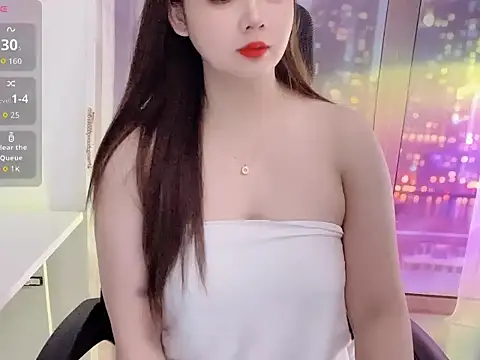 XiaBunny online show from May 6, 5:17 pm